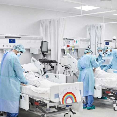 Immersion in Intensive Care